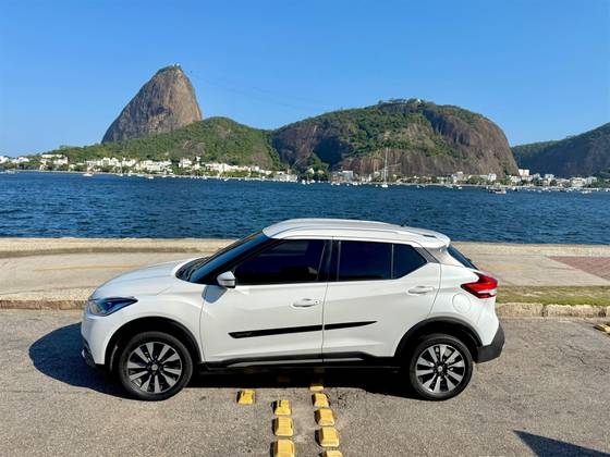 NISSAN KICKS 1.6 16V FLEXSTART SV 4P XTRONIC